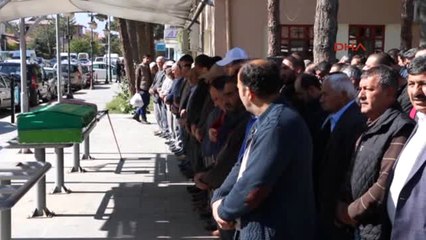 Erzincan Üniversite Öğrencisi Gül, Gözyaşlarıyla Uğurlandı