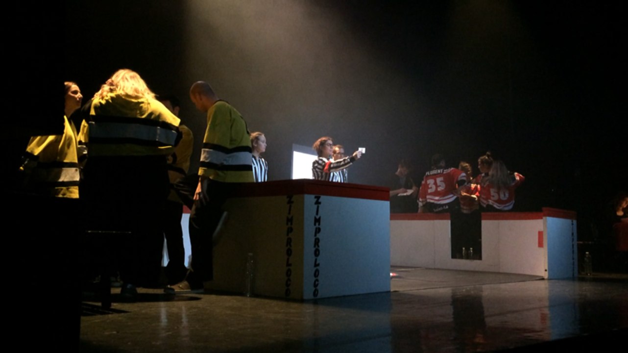 Match d'impro entre les Zimproloco de Saint-Lô et la FBIA, l'équipe amateur de Belgique