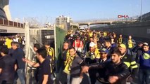 Fenerbahçe taraftarı Türk Telekom Stadı'na geldi