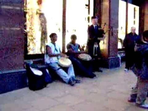 Cornemuse et jambees à Edimbourg