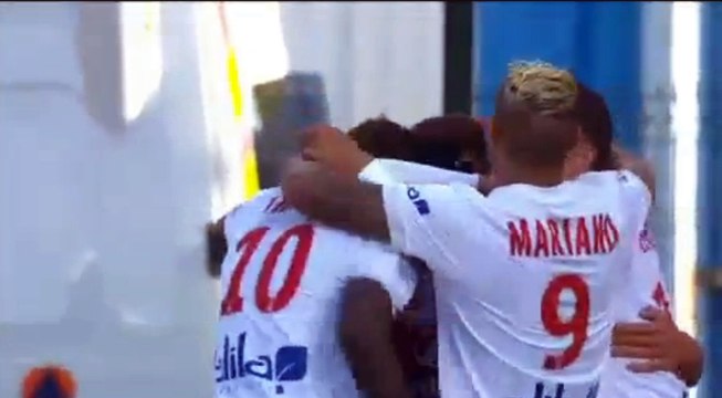 Bertrand Traore Goal HD - Troyes	0-1	Lyon 22.10.2017