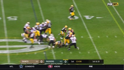 Aaron Jones breaks free for 46-yard TD through the middle