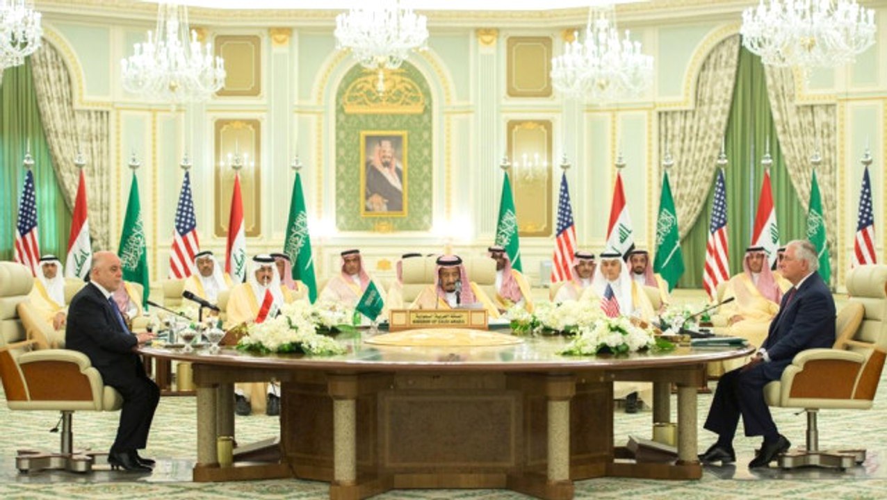 ABD Dışişleri Bakanı, İbadi'den Haşdi Şabi'nin Irak'ı Terk Etmesini İstedi