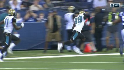 Allen Hurns breaks through arm tackles on monster pickup