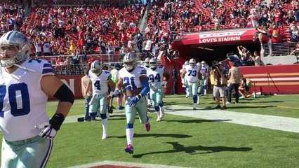 Cowboys run onto the field at Levi's Stadium