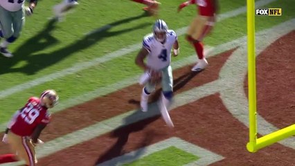 Dak Prescott adds to the lead with 2-yard touchdown run