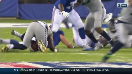 Seahawks recover Eli Manning strip sack