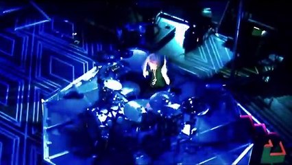 Muse Stockholm Syndrome (Live from Stade de France, Paris 2010)