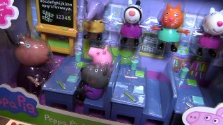 Peppa Pig e George na Louca Escola da Madame Gazela! Em Português. Novela Brinquedos Peppa Pig Toys