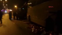 Kocaeli Tır Yolda Duran Otobüse Çarptı 2 Yaralı