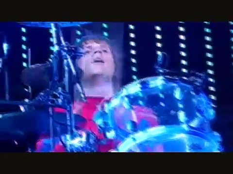 Muse - New Born, Gibson Amphitheater, KROQ Almost Acoustic Christmas, Los Angeles, CA, USA 12/9/2007