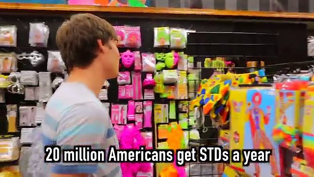 Boyfriends Buy Twins Halloween Costumes!! Niki and Gabi