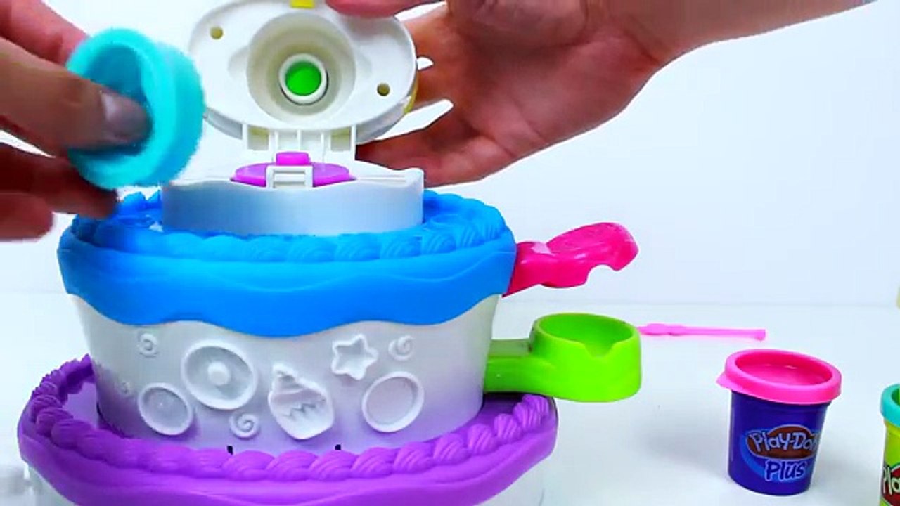 Play Doh Sweet Shoppe Cake Mountain Playset Unboxing Vídeos para Niños