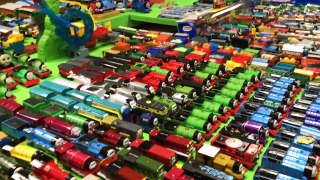 OVER 1000! LARGE THOMAS COLLECTION | 1100+ Thomas and Friends Trains and charers!