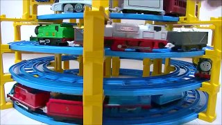 Celebrities living in the tower Thomas & Friends プラレールタワー きかんしゃトーマス
