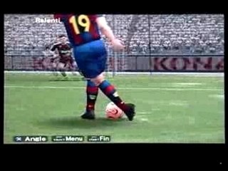 Très beau coup du foulard de Messi!!!!