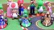 Mario kart, Mario Bros coleccionable y Mario de la Cajita Feliz de McDonalds