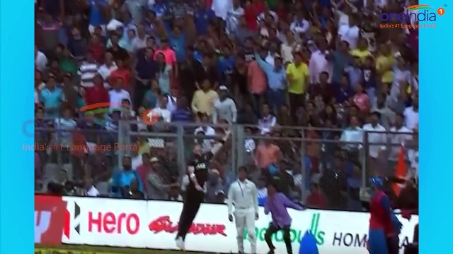 India vs NZ 1st ODI : Virat Kohli bow down in front of Bhuvneshwar Kumar | Oneindia News