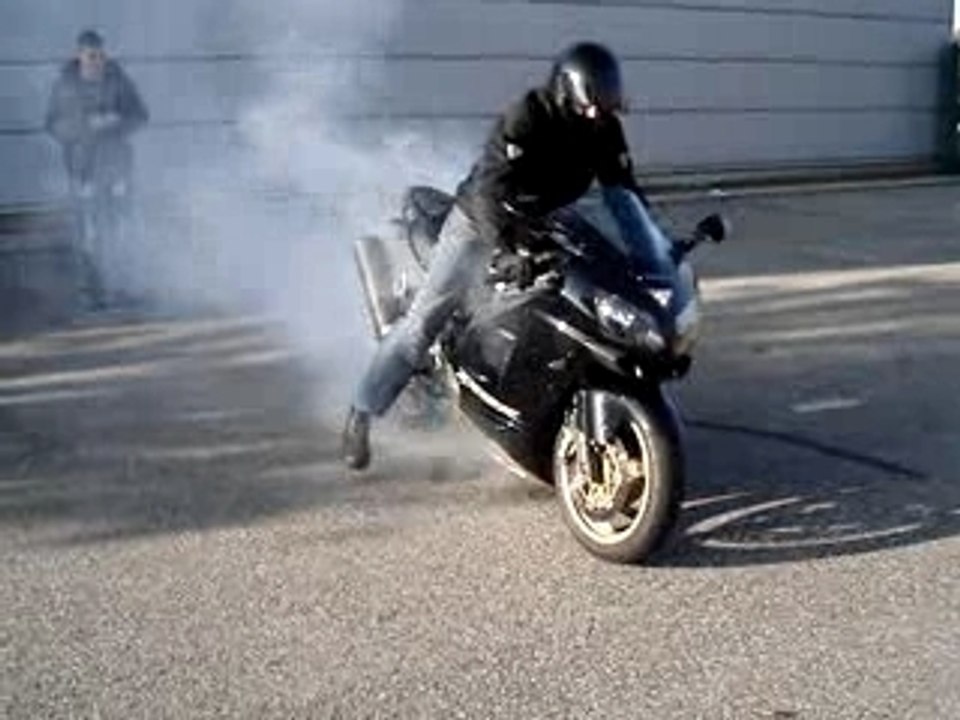 ZX12r premier burn