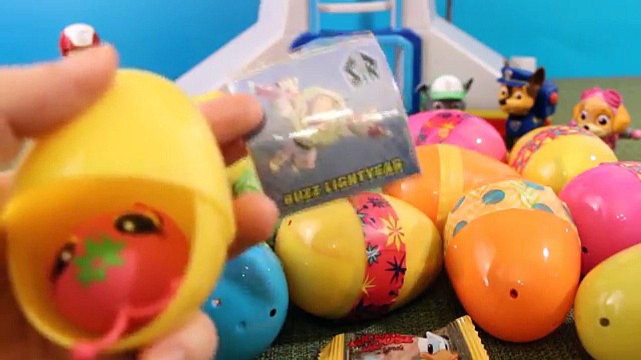 PAW PATROL Rescue Training Center Surprise Eggs