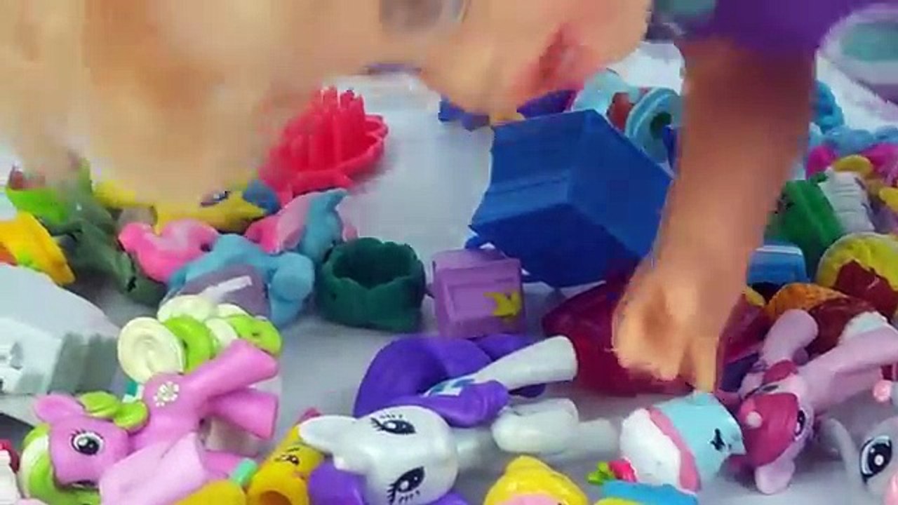 Rotina da Manhã da Boneca Baby Alive Bia Fazendo Bagunça Em Portugues