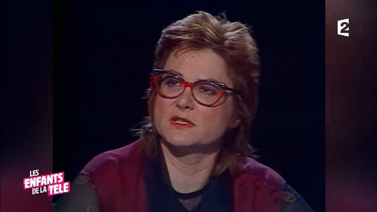 Laurent Ruquier diffuse une interview de Josiane Balsko, déchainée face à Anne Sinclair - Regardez