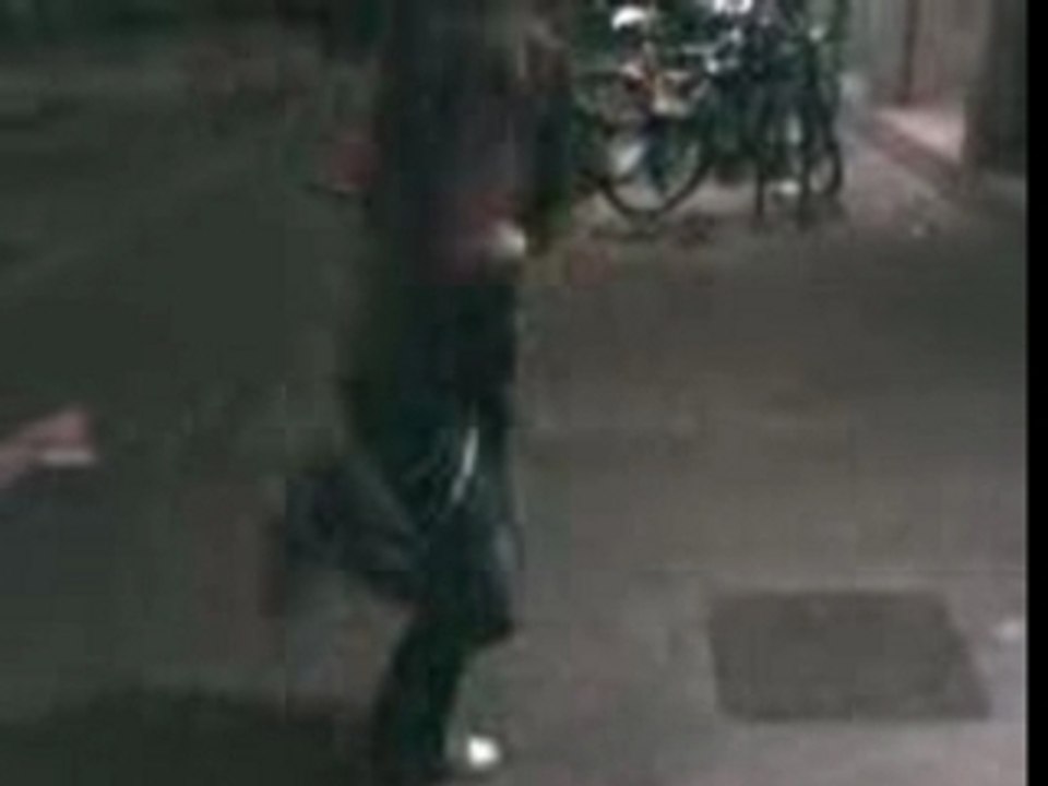 VID002