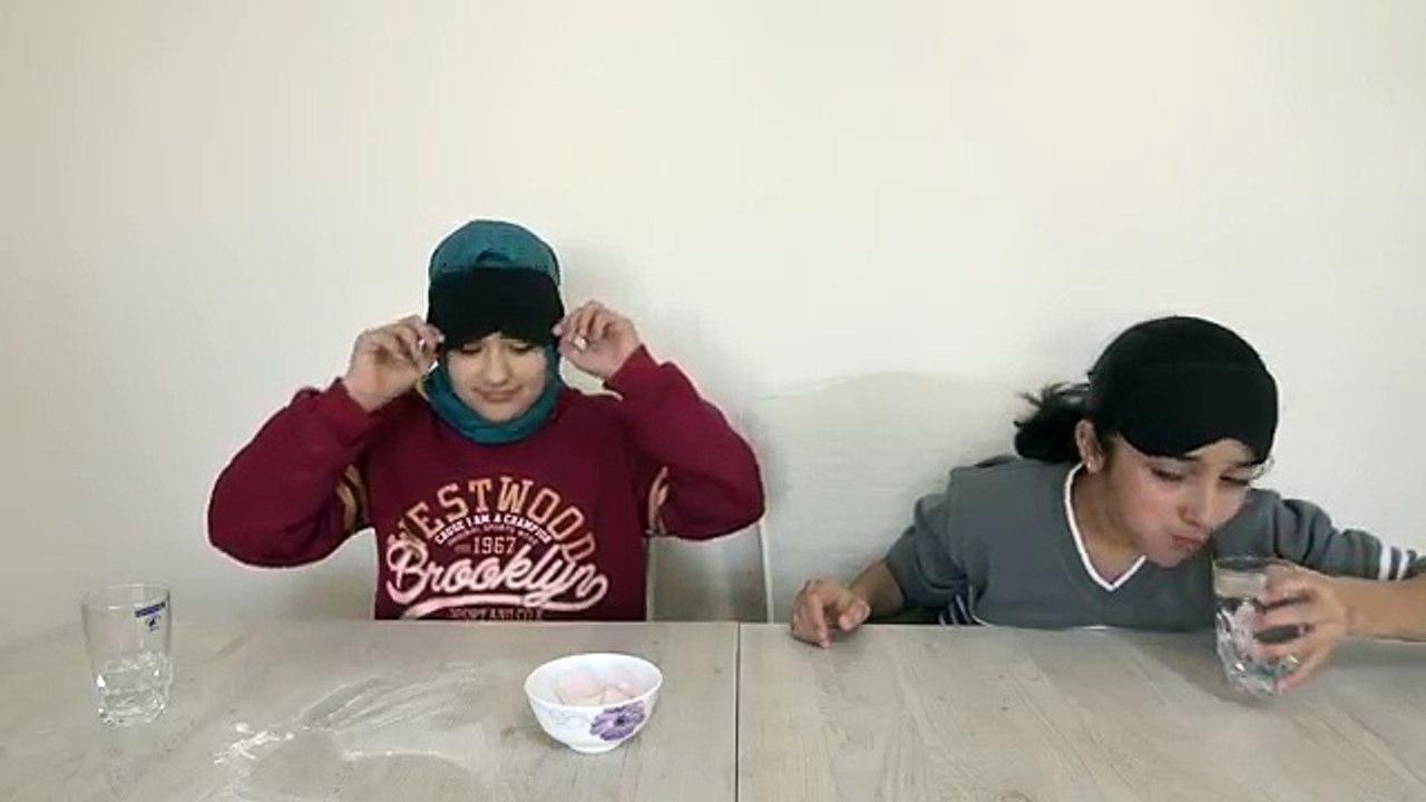 Ağzımda Ne Var? WHATS IN MY MOUTH!?