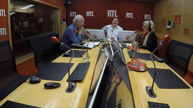 Parti socialiste : Bernard Cazeneuve, le dernier éléphant , analyse Nicolas Domenach