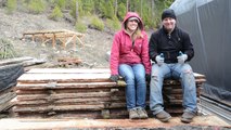 NEVER BUY LUMBER AGAIN!! MAKE YOUR OWN! (With a chainsaw mill!)