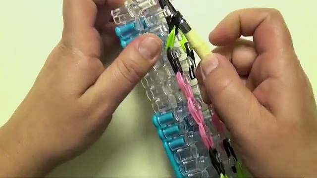 Loom Bandz Tiere, Rainbowloom Schlange, Anleitung deutsch