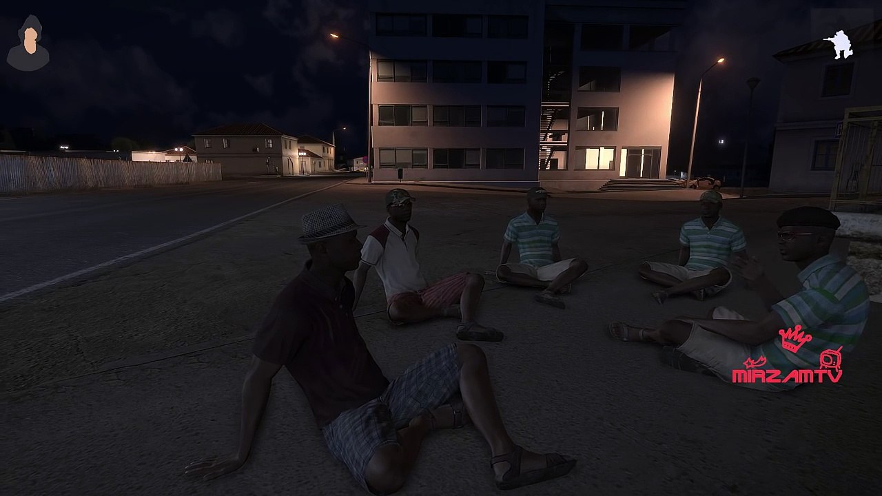 kürtçe şarkı söylerken polisi görünce ölürüm Türkiyem şarkısına geçti