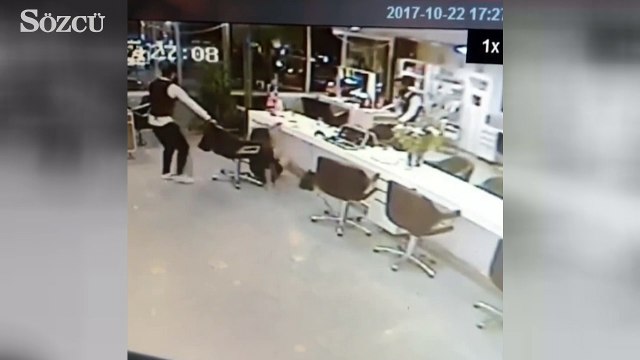 Seda Güven bir anda yere çakıldı!