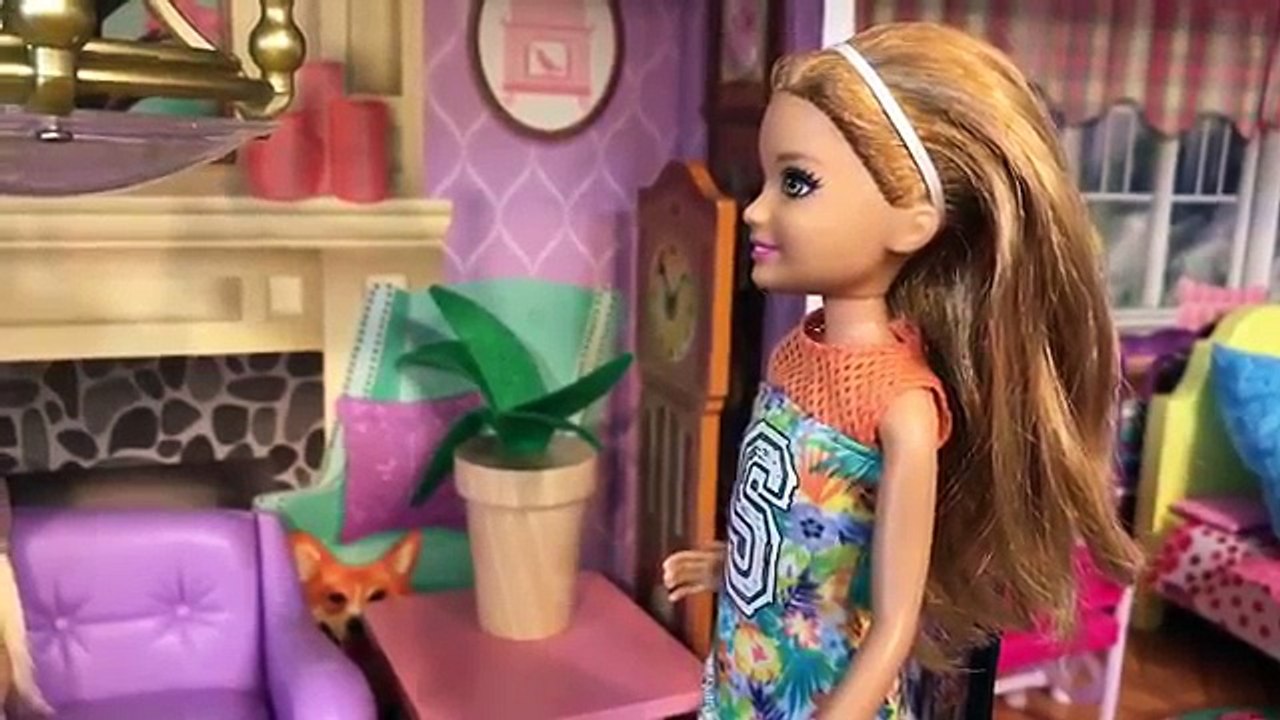 Barbie Doll walks on Chelsea!!!!