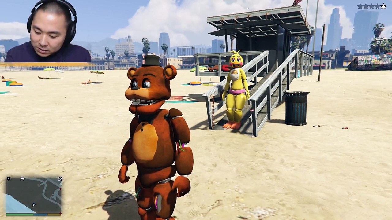 WITHERED FREDDY SAVES CHICA FROM DROWNING! (GTA 5 Mods For Kids FNAF Funny Moments)