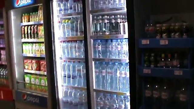 Охранник не разрешил снимать видео в магазине