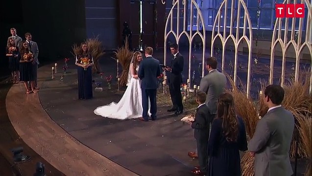 You HAVE To See Joy-Anna Duggar & Austin Forsyth’s ‘1st Kiss!’