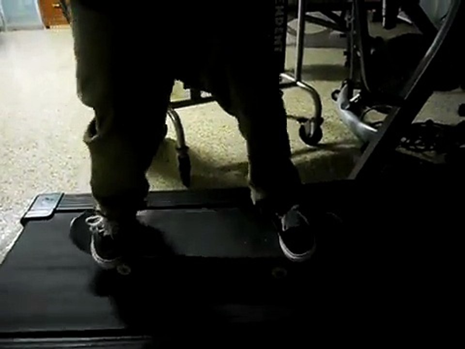 Skateboard sur un Tapis de Course... Bonne ou Mauvaise idée...