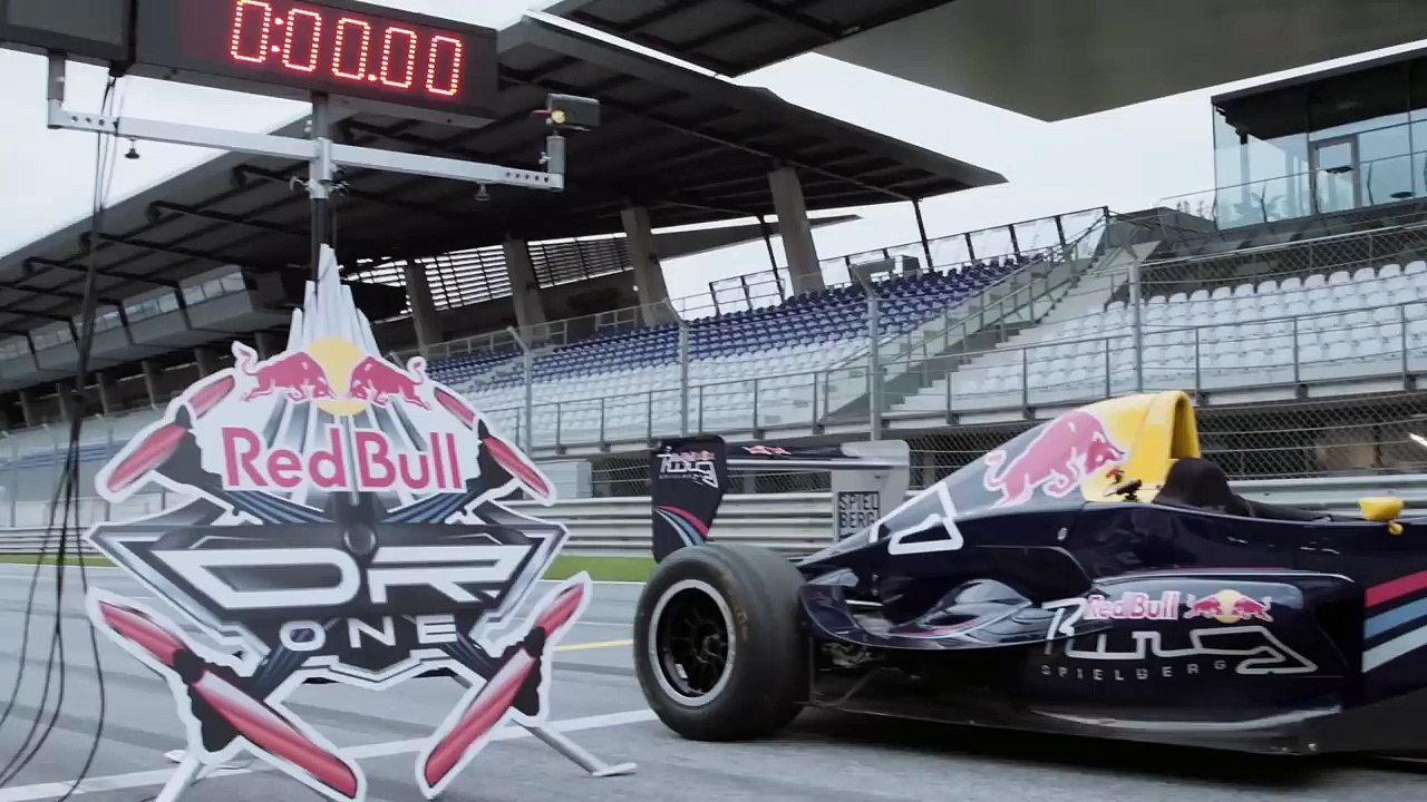 Un drone vole-t-il plus rapidement qu'une Formule 1 sur circuit ?