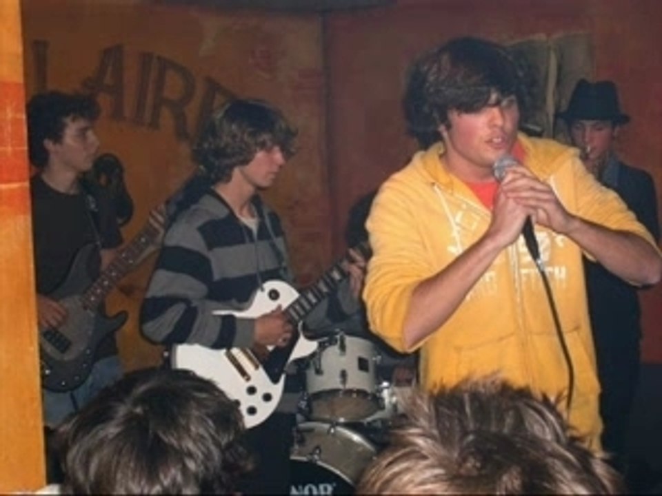 Stranded from the five."New reggae sound" ska/reggae