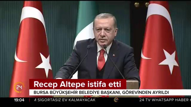 Recep Altepe istifa etti