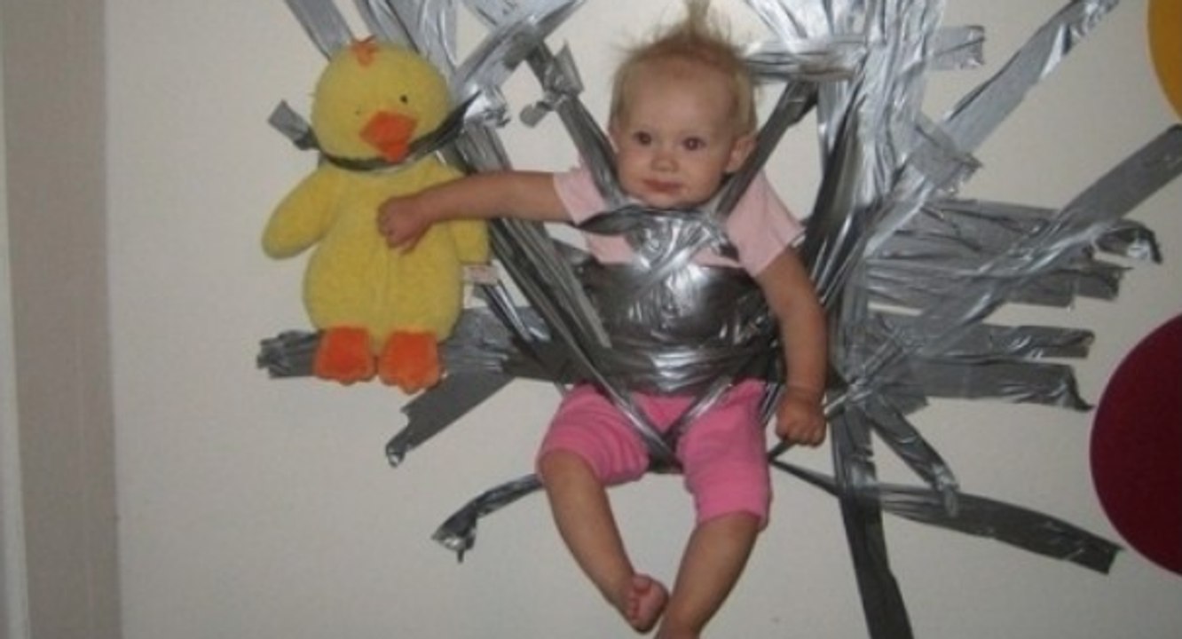 Babysitters (Funny)