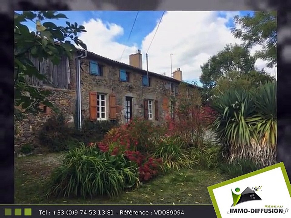 Maison A vendre Moutiers sous chantemerle 140m2 - 75 500 Euros