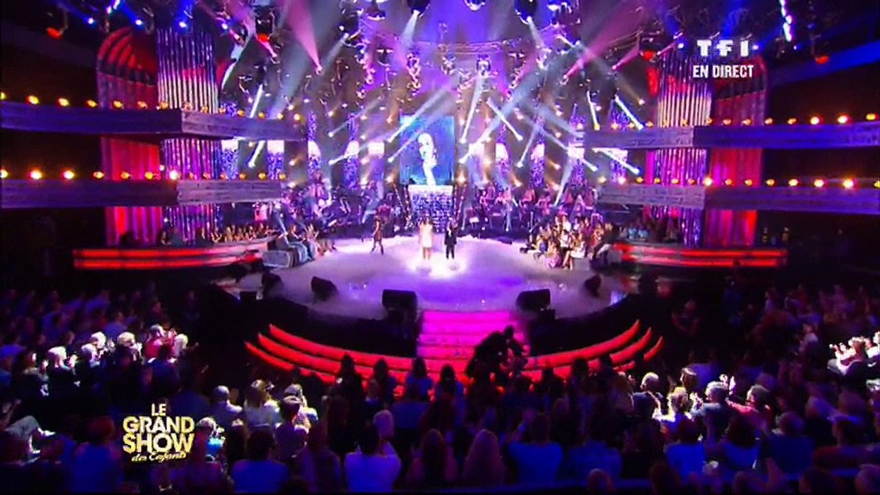 Léo Rispal et Marina D'Amico interprètent "Quelques mots d'amour" dans Le Grand Show des Enfants - 30 octobre 2010