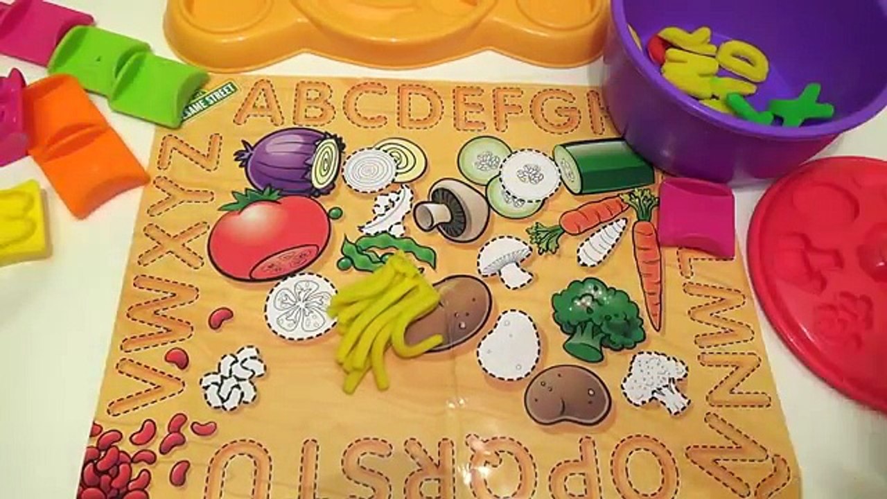 PLAY DOH Cookie Monster Letter Lunch Learn ABCs Alphabet Sesame Street Playset playdough