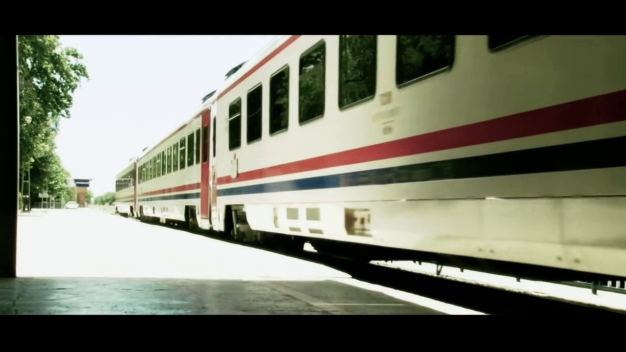 Raperin & Mirady - Tarumar (Official Video)