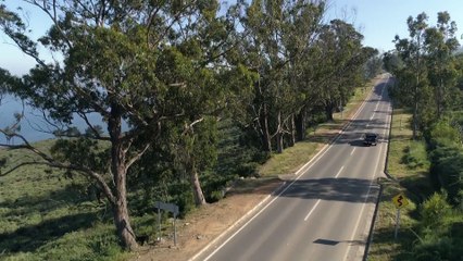 Mercedes-Benz X-Class Driving Video in Cavansite blue metallic