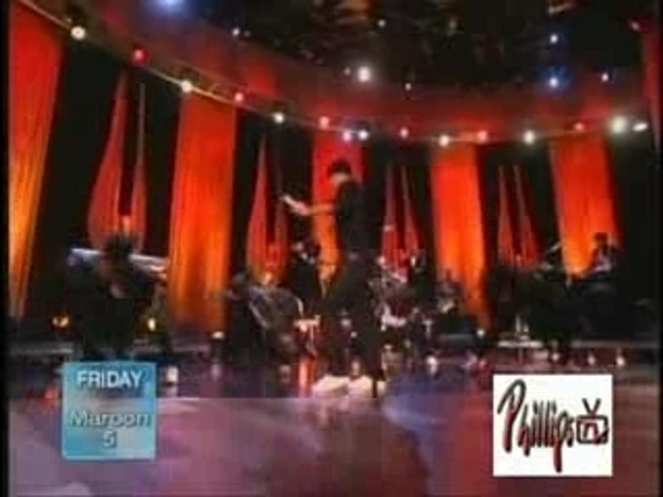 Chris Brown- Wall To Wall (Live)