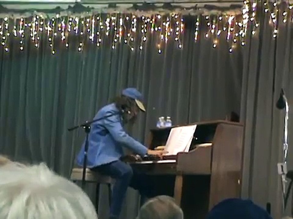 bulldog boogie paul winer sweet pie performing an original song