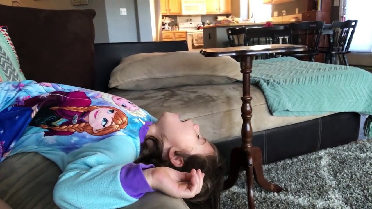 TROLLS! Bloopers, Behind the Scenes, She-Hulk, Little Hulk, Bearded Joker | Twin Family Fun Vlogs